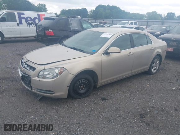 2009 Chevrolet Malibu 1LS with VIN 1G1ZG57B79F260941, listed as a IAAI auction lot 42157902 with 188,112 mi miles and . Bid and sale history available at DreamBid. Image 2.