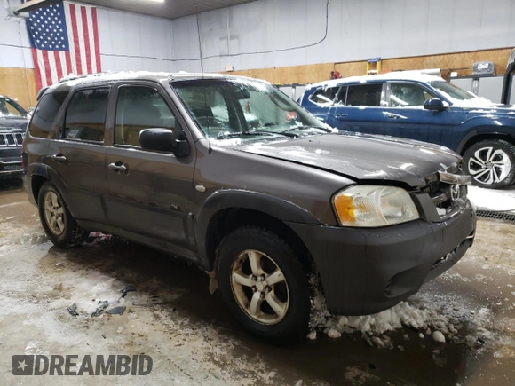 2006 Mazda Tribute i with VIN 4F2YZ92Z76KM27049, listed as a Copart auction lot 45468505 with 243,005 mi miles and Clean Title. Bid and sale history available at carsss.com. Image 4.