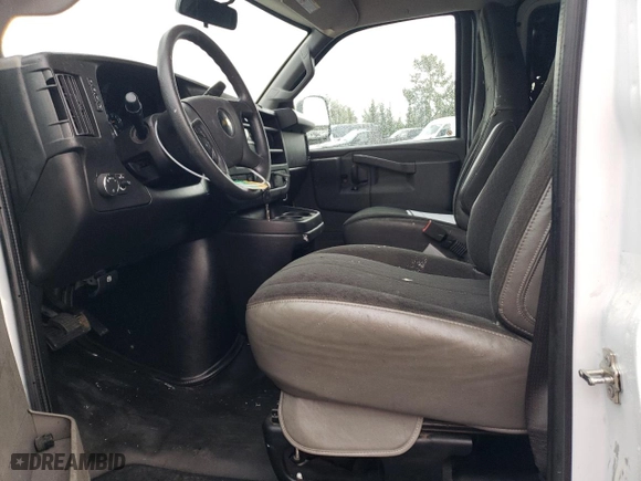 2022 Chevrolet Express Cargo Van with VIN 1GCWGAF71N1211905, listed as a Copart auction lot 73234454 with 16,763 mi miles and Clean Title. Bid and sale history available at carsss.com. Image 7.