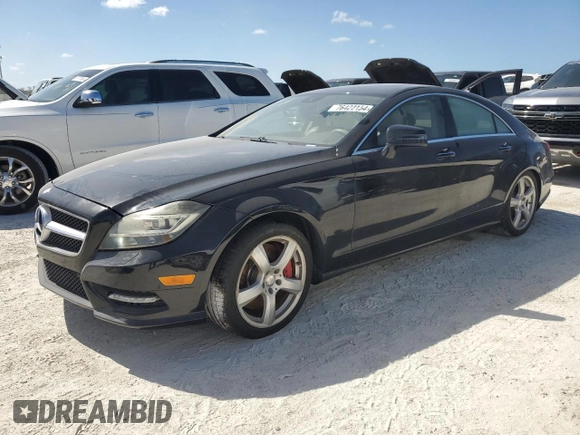 2012 Mercedes-Benz CLS-Class CLS 550 with VIN WDDLJ7DB4CA017077, listed as a Copart auction lot 76422154 with 0 mi miles and Salvage Title. Bid and sale history available at carsss.com. Image 1.