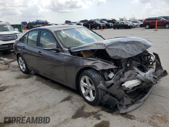 2013 BMW 3 Series 328i with VIN WBA3A5C56DF603937, listed as a Copart auction lot 60275605 with 75,549 mi miles and Salvage title. Bid and sale history available at DreamBid. Image 4.