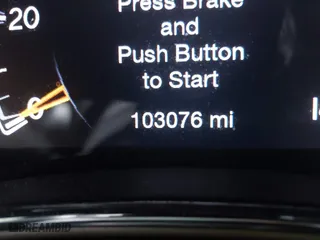 2017 Jeep Grand Cherokee Overland with VIN 1C4RJECG6HC719001, listed as a IAAI auction lot 41795517 with 103,076 mi miles. Bid and sale history available at carsss.com. Image 15.