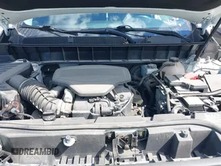 2019 GMC Acadia SLT with VIN 1GKKNULS1KZ300034, listed as a IAAI auction lot 41900362 with 31,901 mi miles and . Bid and sale history available at DreamBid. Image 10.