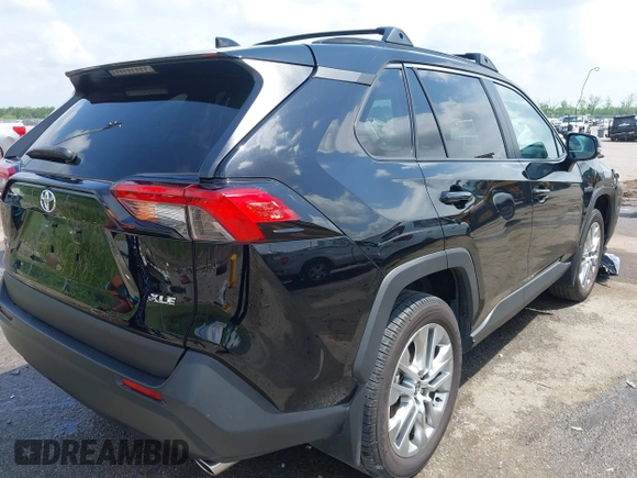 2024 Toyota RAV4 XLE Premium z VIN 2T3C1RFV6RW326346, wystawiony jako IAAI lot #42095364 z przebiegiem 4 610 mil mil oraz . Historia ofert i sprzedaży dostępna na DreamBid. Obrazek 4.