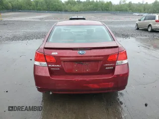2011 Subaru Legacy 2.5i z VIN 4S3BMBA66B3220272, wystawiony jako Copart lot #57750905 z przebiegiem Nie podano mil oraz Szkoda całkowita • Salvage title. Historia ofert i sprzedaży dostępna na DreamBid. Obrazek 6.