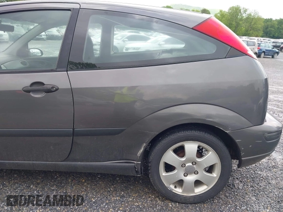 2002 Ford Focus ZX3 with VIN 3FAFP31322R232138, listed as a IAAI auction lot 42253174 with 178,405 mi miles and . Bid and sale history available at DreamBid. Image 14.