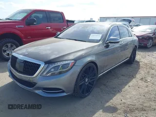 2015 Mercedes-Benz S 550 z VIN WDDUG8CB6FA130429, wystawiony jako IAAI lot #42078993 z przebiegiem 122 852 mil mil oraz . Historia ofert i sprzedaży dostępna na DreamBid. Obrazek 2.