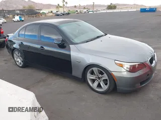 2007 BMW 5 Series 530i with VIN WBANE73527CM57227, listed as a IAAI auction lot 41724097 with 181,689 mi miles. Bid and sale history available at carsss.com. Image 1.