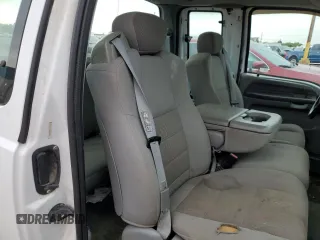 2004 Ford F-250 XL с VIN 1FTNX21P84EB79146, выставлен на аукционе Copart как лот 57551695 с пробегом Не указан миль и Списание • Salvage title. История ставок и продаж доступна на DreamBid. Изображение 10.