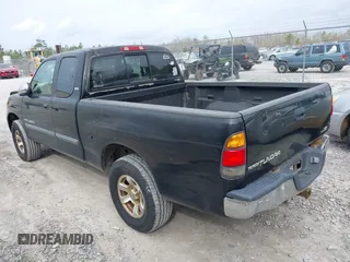 2003 Toyota Tundra SR5 with VIN 5TBRT34183S437029, listed as a IAAI auction lot 41725403 with 210,948 mi miles. Bid and sale history available at carsss.com. Image 3.