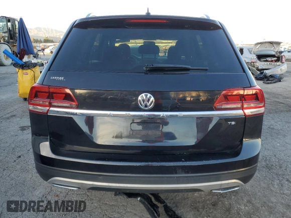 2018 Volkswagen Atlas S z VIN 1V2AP2CA2JC599322, wystawiony jako Copart lot #85082854 z przebiegiem 144 813 mil mil oraz Szkoda całkowita • Salvage title. Historia ofert i sprzedaży dostępna na DreamBid. Obrazek 6.