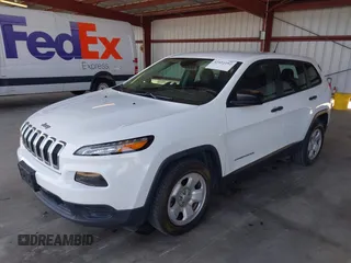 2015 Jeep Cherokee Sport z VIN 1C4PJLAB5FW560342, wystawiony jako IAAI lot #42422292 z przebiegiem 117 916 mil mil oraz . Historia ofert i sprzedaży dostępna na DreamBid. Obrazek 17.