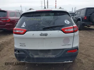2015 Jeep Cherokee Limited with VIN 1C4PJMDB7FW584076, listed as a IAAI auction lot 41712661 with 183,000 mi miles and . Bid and sale history available at DreamBid. Image 16.
