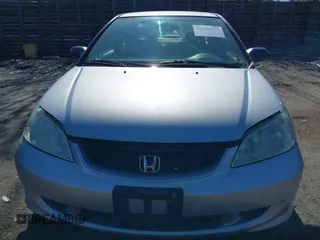 2005 Honda Civic Cpe VP with VIN 1HGEM22165L076549, listed as a IAAI auction lot 42123119 with 146,034 mi miles. Bid and sale history available at carsss.com. Image 6.