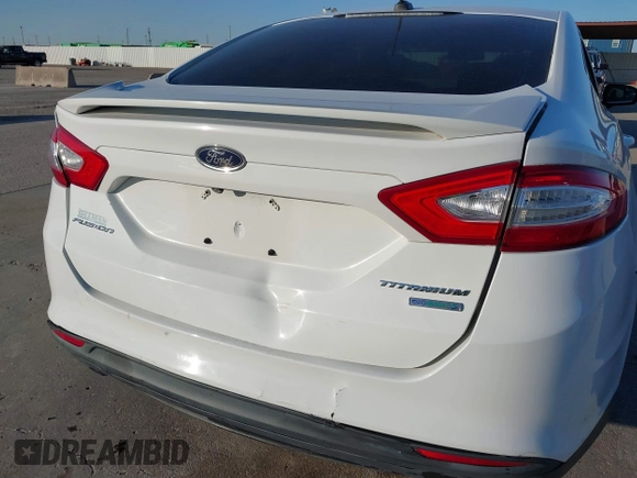 2016 Ford Fusion S with VIN 3FA6P0G7XGR302551, listed as a IAAI auction lot 41847453 with 99,058 mi miles. Bid and sale history available at carsss.com. Image 6.