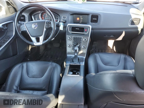 2015 Volvo S60 T5 Premier z VIN YV1612TK2F1350209, wystawiony jako Copart lot #88946025 z przebiegiem 112 657 mil mil oraz Szkoda całkowita • Salvage title. Historia ofert i sprzedaży dostępna na DreamBid. Obrazek 8.