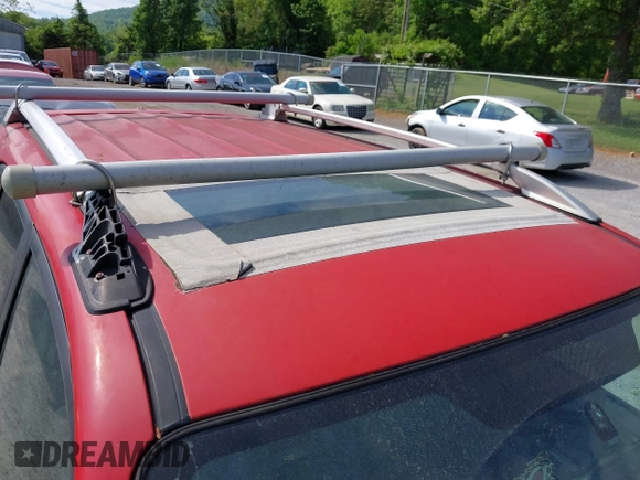 2005 Suzuki Grand Vitara LX with VIN JS3TD62VX54201211, listed as a IAAI auction lot 42220221 with 242,165 mi miles and . Bid and sale history available at DreamBid. Image 15.