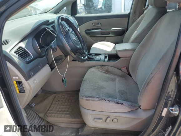2016 Kia Sedona LX with VIN KNDMB5C10G6134592, listed as a Copart auction lot 56881974 with 137,797 mi miles and Salvage Title. Bid and sale history available at carsss.com. Image 7.