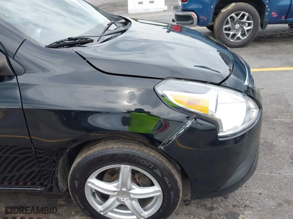 2019 Nissan Versa Sedan SV with VIN 3N1CN7AP6KL836259, listed as a IAAI auction lot 42106727 with 135,385 mi miles. Bid and sale history available at carsss.com. Image 6.