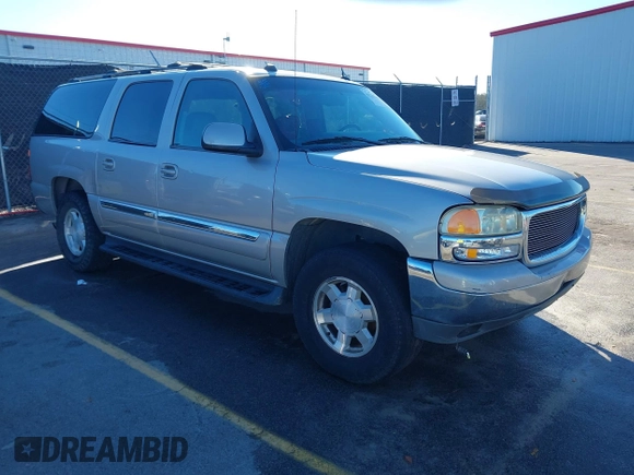 2004 GMC Yukon XL SLE with VIN 3GKEC16T04G293361, listed as a IAAI auction lot 41215667 with 217,336 mi miles. Bid and sale history available at carsss.com. Image 1.