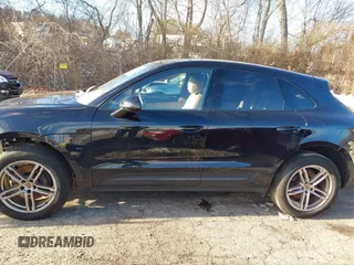 2024 Porsche Macan with VIN WP1AA2A56RLB09824, listed as a IAAI auction lot 41547013 with 10,703 mi miles and . Bid and sale history available at DreamBid. Image 15.