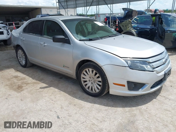 2012 Ford Fusion Hybrid с VIN 3FADP0L36CR426322, выставлен на аукционе IAAI как лот 42592635 с пробегом 151 941 миль миль и . История ставок и продаж доступна на DreamBid. Изображение 1.