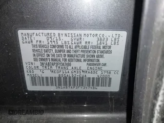 2015 Nissan Sentra S with VIN 3N1AB7AP3FY347486, listed as a IAAI auction lot 41447802 with Not Provided miles. Bid and sale history available at carsss.com. Image 9.