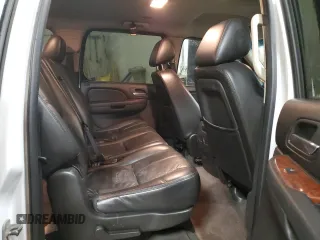 2011 GMC Yukon XL SLT with VIN 1GKS2KE32BR286468, listed as a Copart auction lot 50509415 with 271,634 mi miles and Clean Title. Bid and sale history available at carsss.com. Image 11.