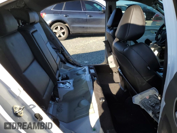 2020 Acura TLX w/Technology Pkg with VIN 19UUB1F50LA017532, listed as a Copart auction lot 44645725 with 101,671 mi miles and Salvage Title. Bid and sale history available at carsss.com. Image 10.