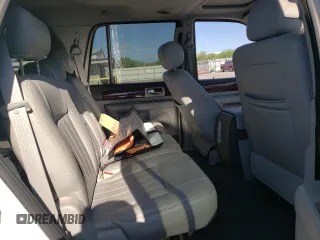2005 Lincoln Navigator Luxury with VIN 5LMFU28575LJ13839, listed as a Copart auction lot 60967184 with 161,320 mi miles and Salvage Title. Bid and sale history available at carsss.com. Image 10.