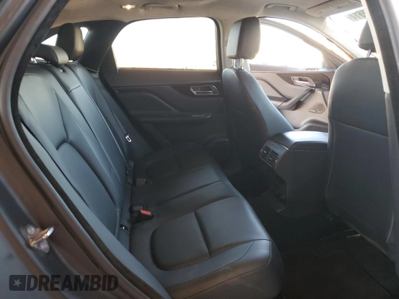 2019 Jaguar F-Pace 25t with VIN SADCS2FX5KA603647, listed as a Copart auction lot 80791614 with 68,826 mi miles and Salvage title. Bid and sale history available at DreamBid. Image 10.