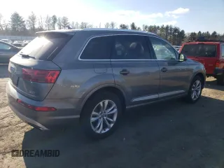 2017 Audi Q7 Premium Plus with VIN WA1LAAF70HD031848, listed as a Copart auction lot 46226255 with 128,935 mi miles and Salvage Title. Bid and sale history available at carsss.com. Image 3.