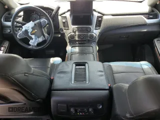 2015 Chevrolet Tahoe LTZ z VIN 1GNSKCKC8FR506151, wystawiony jako Copart lot #59948174 z przebiegiem Nie podano mil oraz Szkoda całkowita • Salvage title. Historia ofert i sprzedaży dostępna na DreamBid. Obrazek 8.