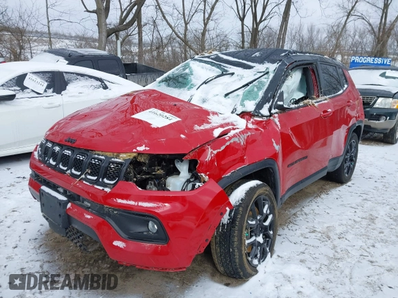 2023 Jeep Compass Latitude with VIN 3C4NJDBN9PT531729, listed as a IAAI auction lot 41620284 with 27,824 mi miles and . Bid and sale history available at DreamBid. Image 18.
