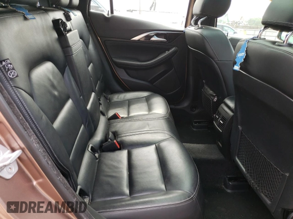 2018 Infiniti QX30 Premium with VIN SJKCH5CR0JA048801, listed as a Copart auction lot 57797983 with 70,092 mi miles. Bid and sale history available at carsss.com. Image 11.