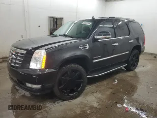 2012 Cadillac Escalade Luxury z VIN 1GYS4BEF1CR273500, wystawiony jako Copart lot #56650745 z przebiegiem 186 492 mil mil oraz Szkoda całkowita • Salvage title. Historia ofert i sprzedaży dostępna na DreamBid. Obrazek 1.