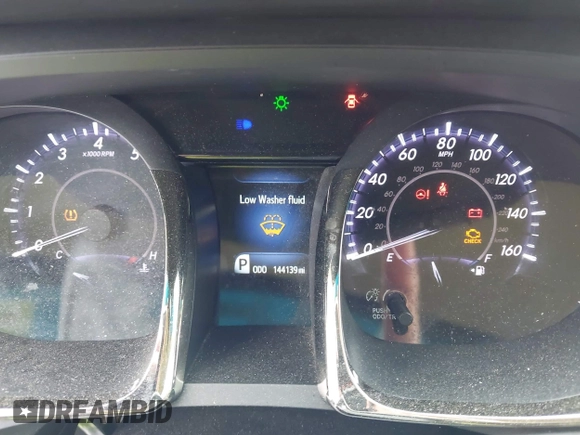 2013 Toyota Avalon XLE z VIN 4T1BK1EBXDU028546, wystawiony jako IAAI lot #42352506 z przebiegiem 144 139 mil mil oraz . Historia ofert i sprzedaży dostępna na DreamBid. Obrazek 7.