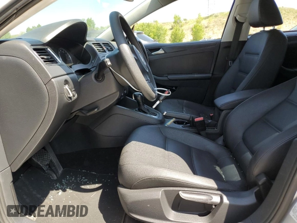 2012 Volkswagen Jetta SE with VIN 3VWDP7AJXCM365667, listed as a Copart auction lot 60317735 with 82,723 mi miles and Salvage title. Bid and sale history available at DreamBid. Image 7.