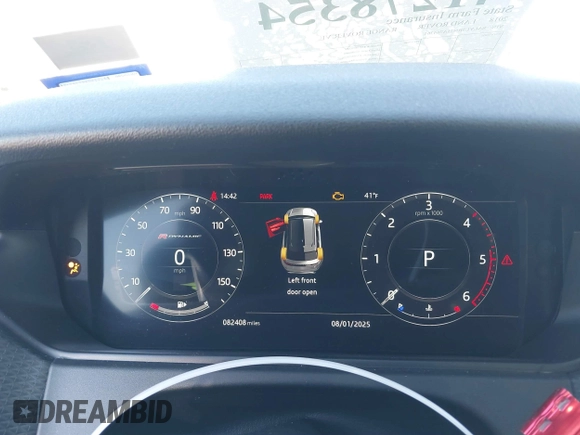 2018 Land Rover Range Rover Velar R-Dynamic SE z VIN SALYL2RN2JA764361, wystawiony jako IAAI lot #41278354 z przebiegiem 82 408 mil mil oraz . Historia ofert i sprzedaży dostępna na DreamBid. Obrazek 7.