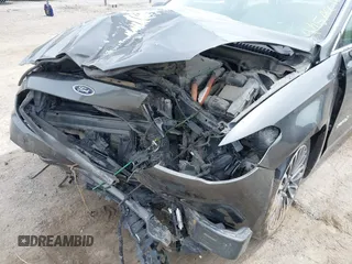 2018 Ford Fusion Titanium with VIN 3FA6P0RU1JR120392, listed as a IAAI auction lot 42145342 with Not provided miles and . Bid and sale history available at DreamBid. Image 6.