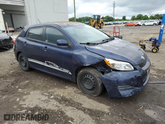 2010 Toyota Matrix z VIN 2T1KU4EE6AC274268, wystawiony jako Copart lot #57140175 z przebiegiem 172 626 mil mil oraz Czysty tytuł • Clean title. Historia ofert i sprzedaży dostępna na DreamBid. Obrazek 4.