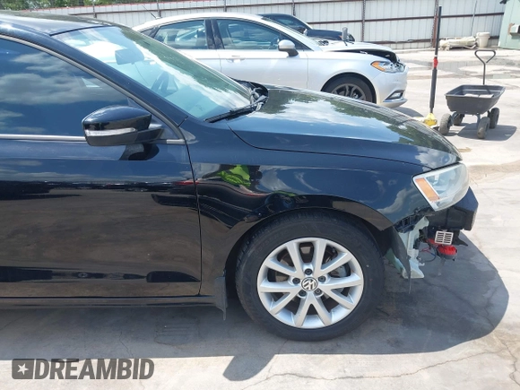 2012 Volkswagen Jetta SE with VIN 3VWDP7AJ6CM391733, listed as a IAAI auction lot 42732512 with 158,183 mi miles and . Bid and sale history available at DreamBid. Image 21.