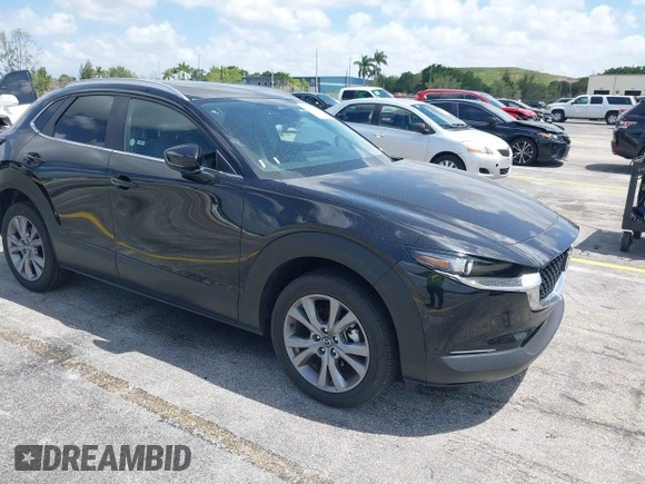 2025 Mazda CX-30 S Preferred with VIN 3MVDMBCM0SM798708, listed as a IAAI auction lot 42133091 with 4,305 mi miles and . Bid and sale history available at DreamBid. Image 1.