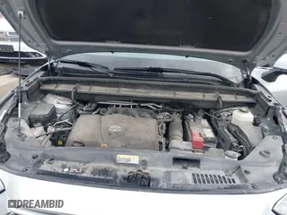 2020 Toyota Highlander XLE with VIN 5TDGZRBH1LS502142, listed as a IAAI auction lot 41819000 with 107,619 mi miles. Bid and sale history available at carsss.com. Image 10.