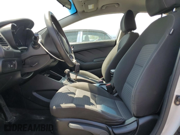 2015 Kia Forte LX with VIN KNAFX4A62F5395257, listed as a Copart auction lot 54106115 with 227,518 mi miles and Clean Title. Bid and sale history available at carsss.com. Image 7.