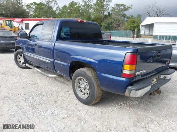 2004 GMC Sierra 1500 SLE with VIN 2GTEC19T641367379, listed as a IAAI auction lot 41474575 with 292,109 mi miles. Bid and sale history available at carsss.com. Image 3.
