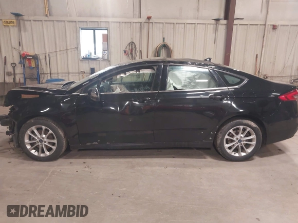 2020 Ford Fusion SE z VIN 3FA6P0HD2LR121250, wystawiony jako IAAI lot #42200163 z przebiegiem 161 111 mil mil oraz . Historia ofert i sprzedaży dostępna na DreamBid. Obrazek 15.