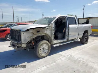 2017 Nissan Titan SV with VIN 1N6BA1F3XHN532817, listed as a Copart auction lot 62866945 with 107,517 mi miles and Salvage title. Bid and sale history available at DreamBid. Image 1.