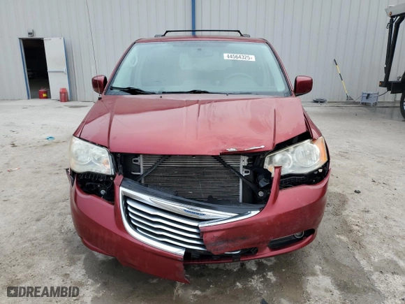 2014 Chrysler Town & Country Touring with VIN 2C4RC1BG8ER256107, listed as a Copart auction lot 44564325 with 128,891 mi miles and Salvage Title. Bid and sale history available at carsss.com. Image 5.