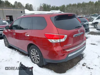 2014 Nissan Pathfinder Platinum with VIN 5N1AR2MM0EC688604, listed as a IAAI auction lot 41434433 with 131,142 mi miles and . Bid and sale history available at DreamBid. Image 3.
